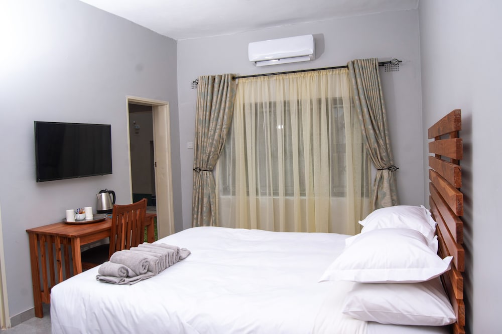 Basic Single Room photo 1