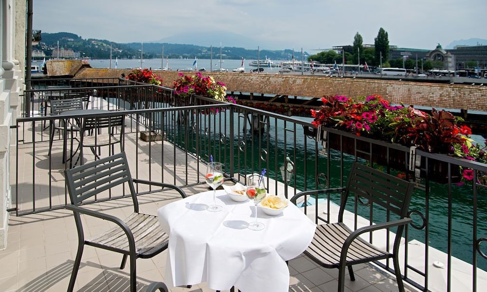 Double Room, Balcony, River View (12m², big balcony) photo 3