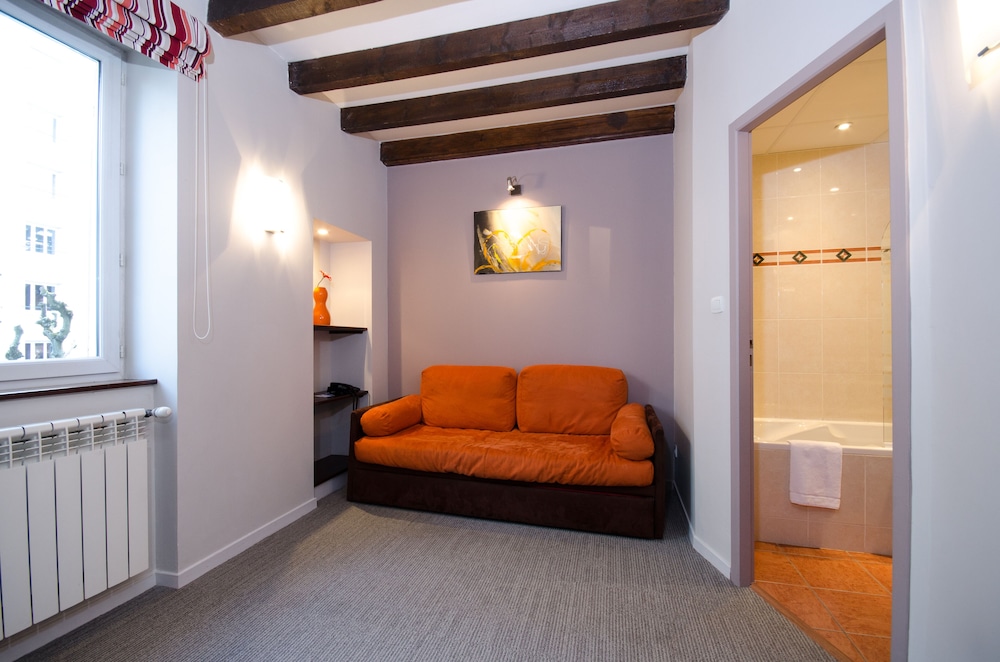 Family Room, Multiple Beds, Non Smoking - Photo 3