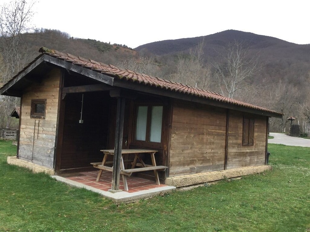 Comfort Cabin, Ensuite, Mountain View