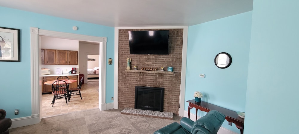 Traditional Apartment photo 1