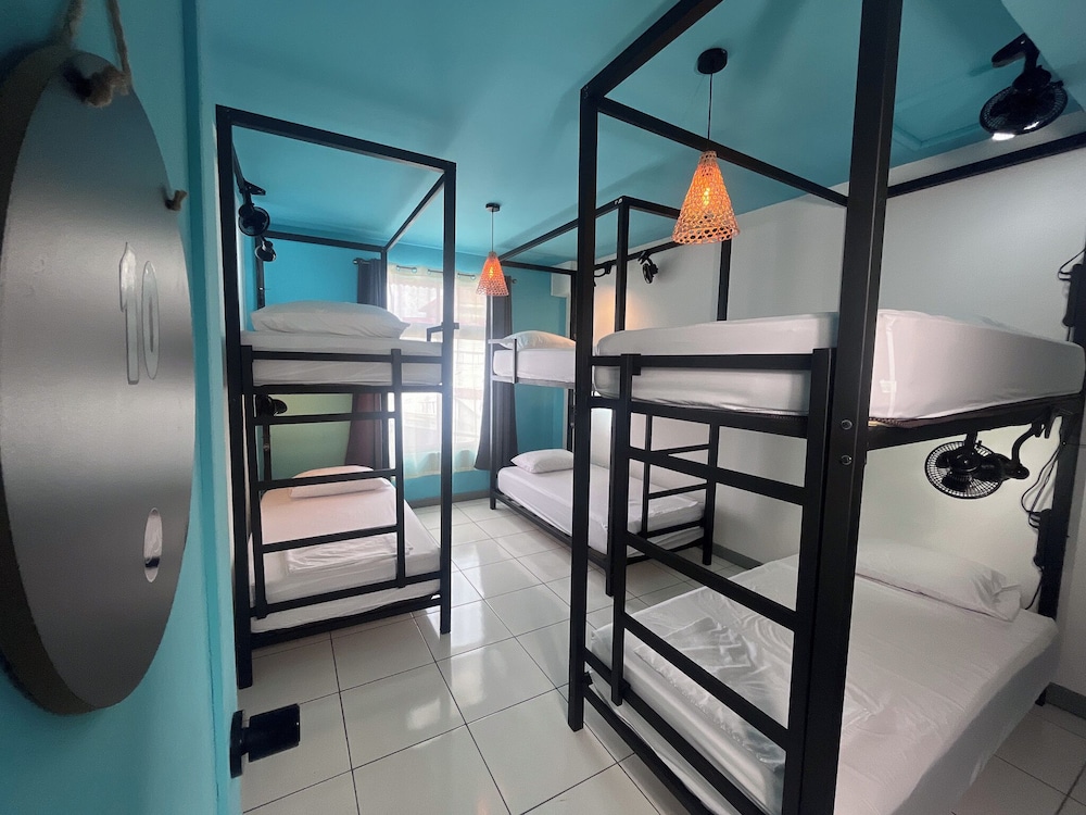 Standard Shared Dormitory, Women only, Shared Bathroom photo 1