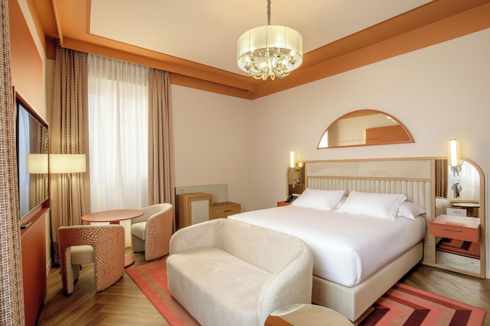 Superior Room, 1 King Bed