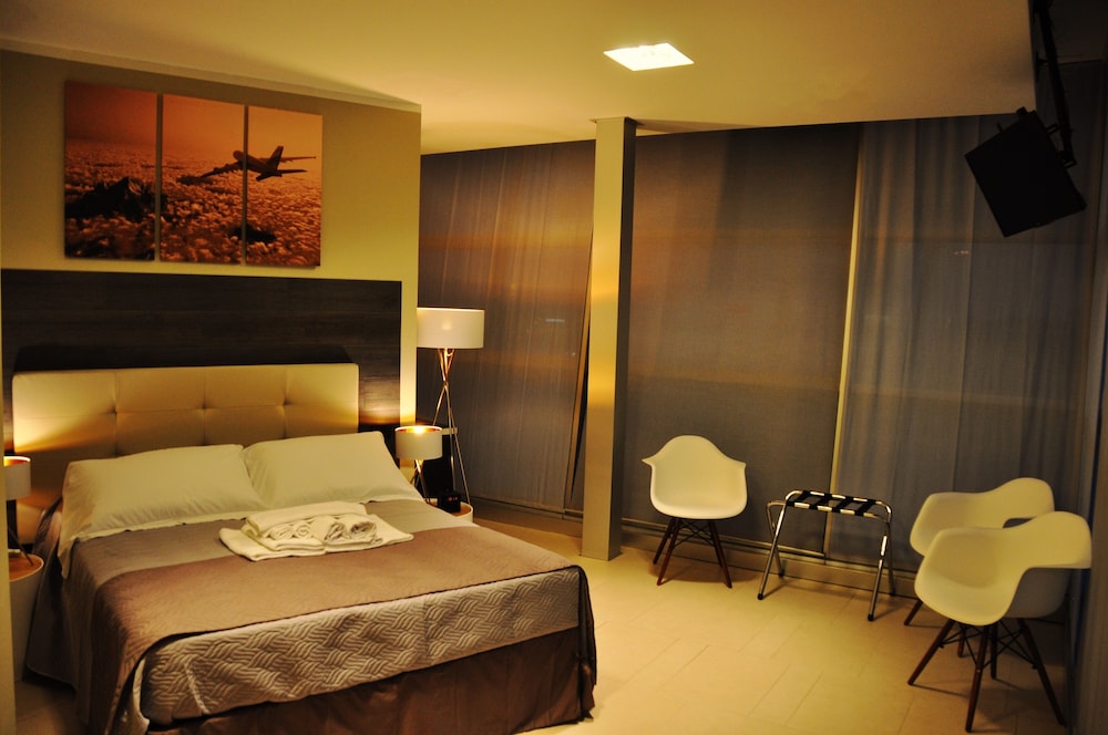 Deluxe Double Room, 1 Queen Bed photo 3