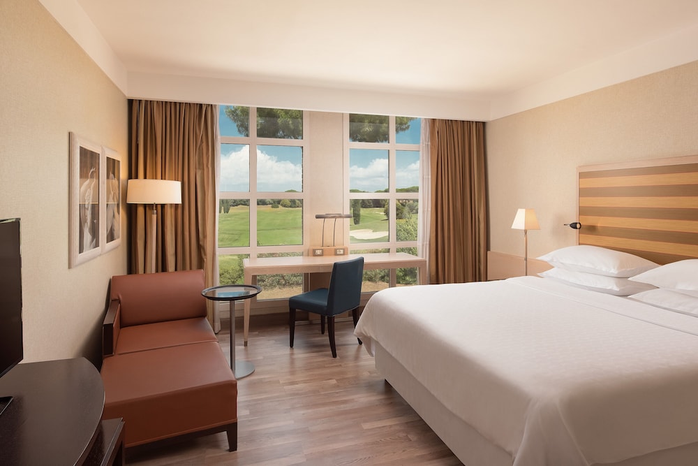 Senior Suite, 1 Bedroom thumbnail 6
