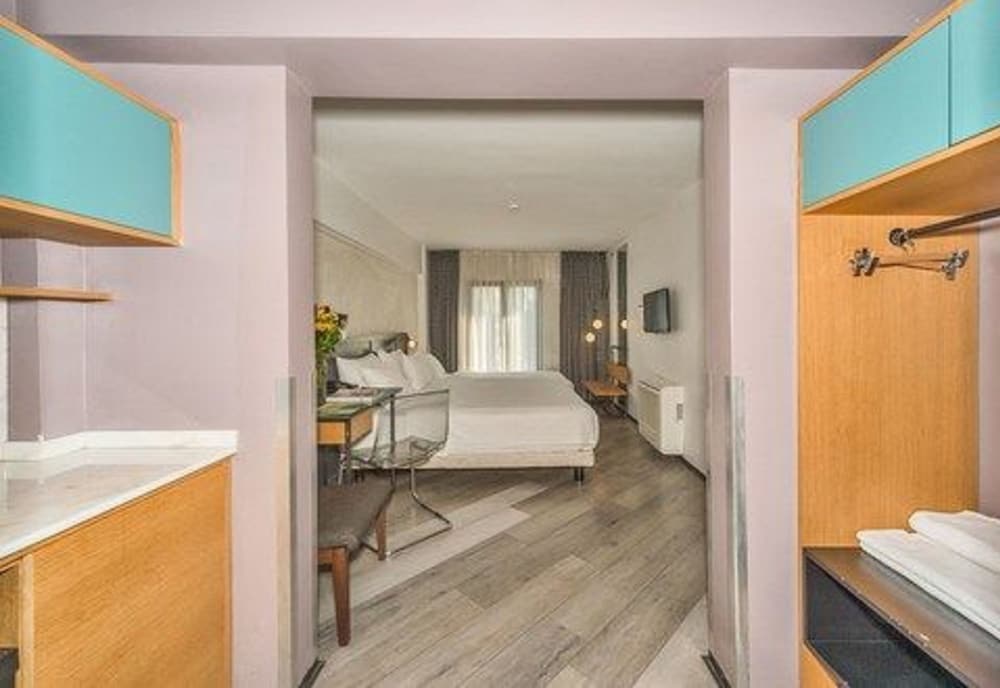 Twin Room, 2 Twin Beds photo 2