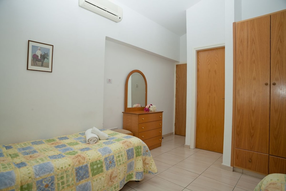Villa, 3 Bedrooms, Terrace, Sea View photo 2