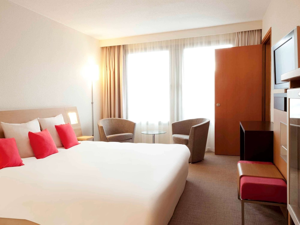 Suite, 1 Double Bed photo 2