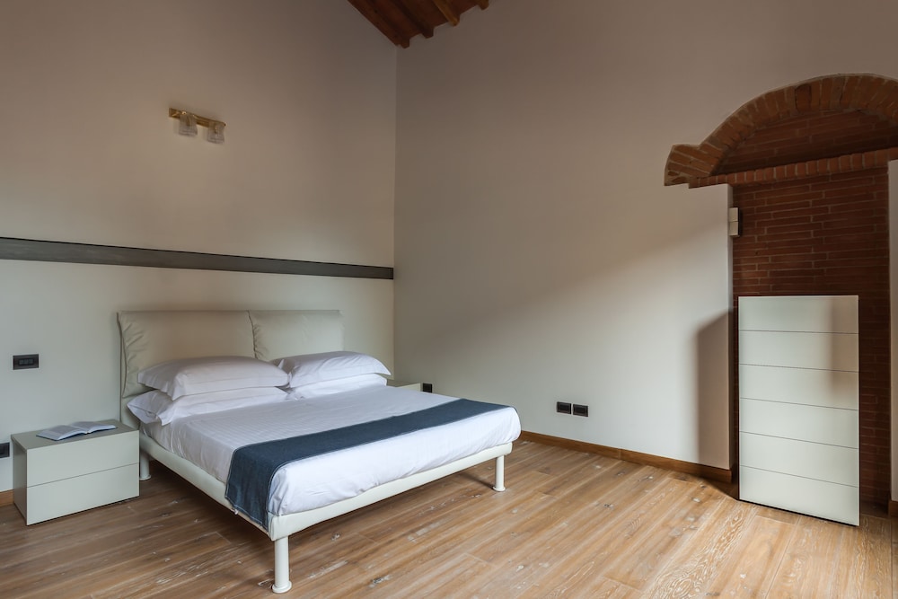 Superior Duplex, 2 Bedrooms (Uffizi2,no elevator,Via della Ninna 1)