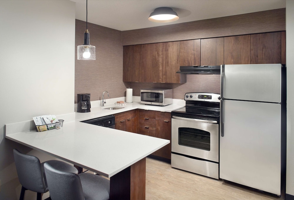 Superior Suite, Multiple Beds (Two Bedroom) photo 3