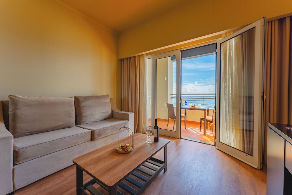 Suite Side Sea View - Photo 6