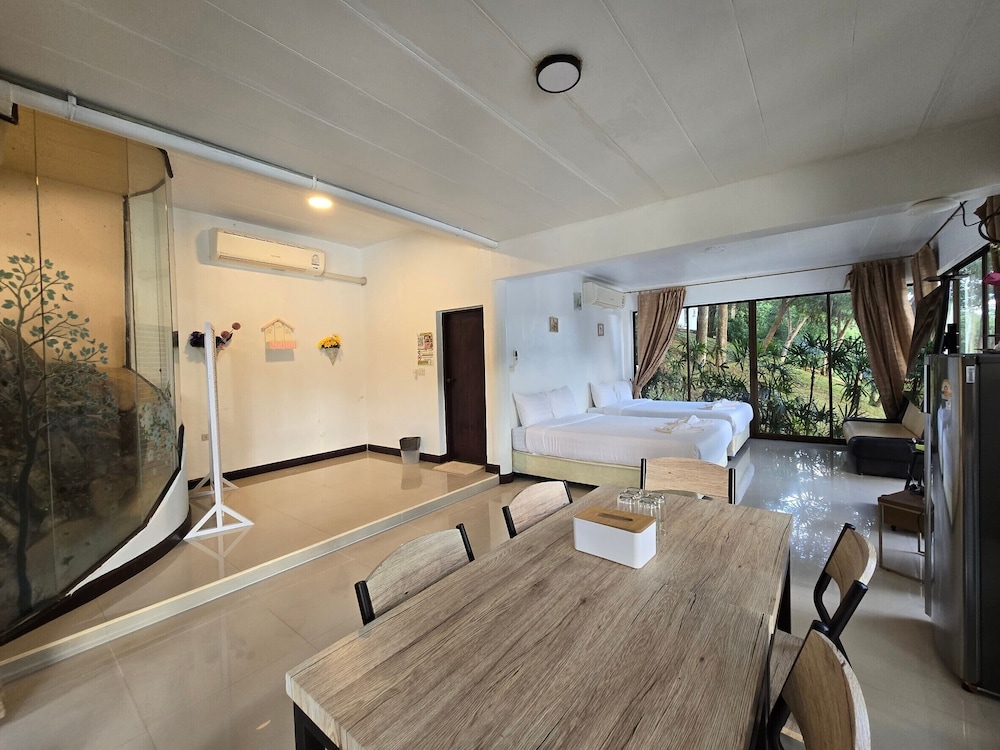 Deluxe Double Room - Photo 5