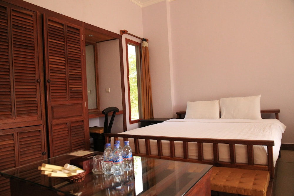 Deluxe Double Room, Pool View photo 1