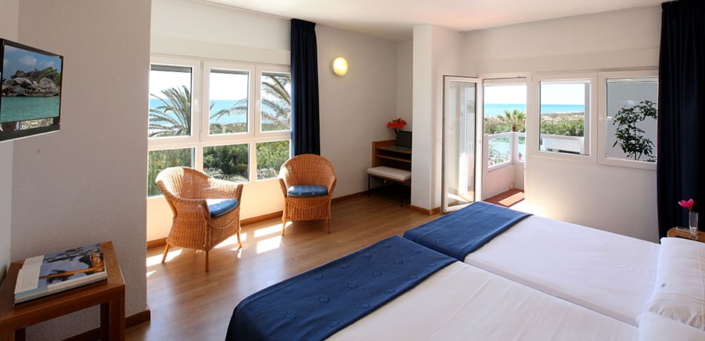 Triple Room (3 adults) - Photo 2
