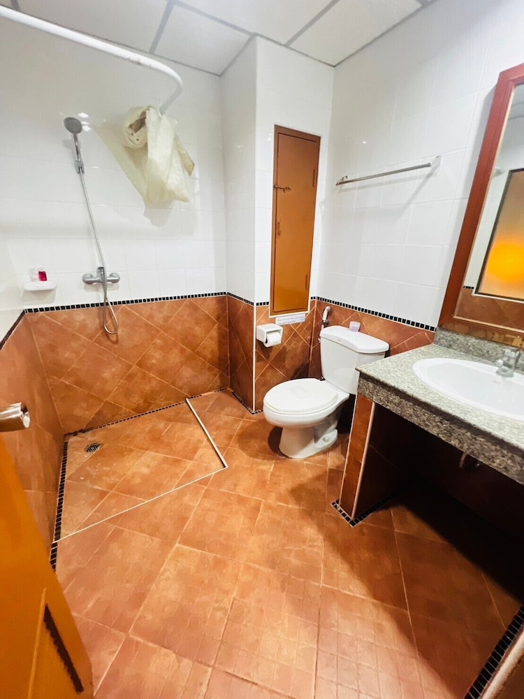 Deluxe Double Room - Photo 10