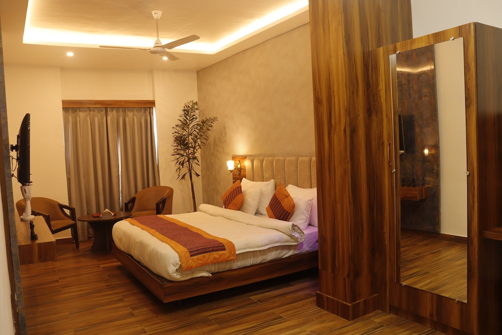 Premium Room, 1 Queen Bed