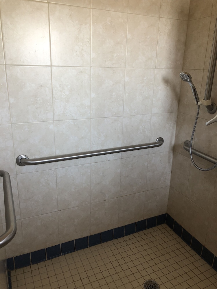 Standard Room, 1 Double Bed, Accessible photo 3