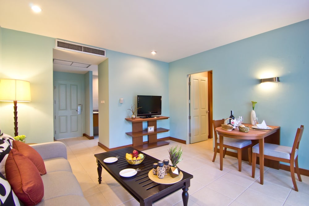 2-Bedroom Garden View - Photo 7