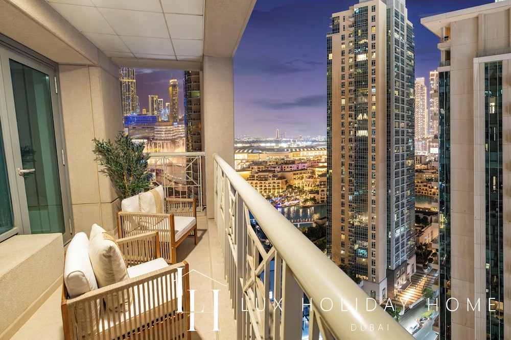 Apartment, City View