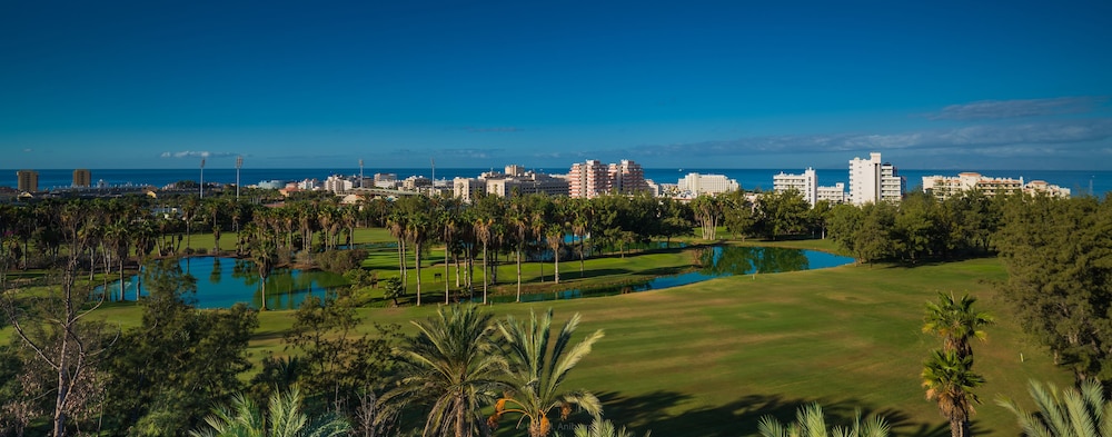 Suite, Balcony, Golf View (2 adults and 2 children)