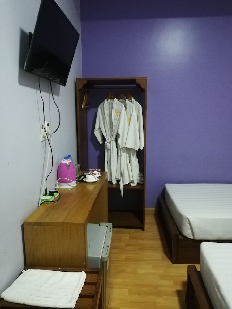 Standard Twin Room, 1 Bedroom photo 3