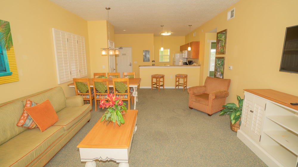 Standard Suite, 2 Bedrooms, Non Smoking, Kitchen - Photo 1