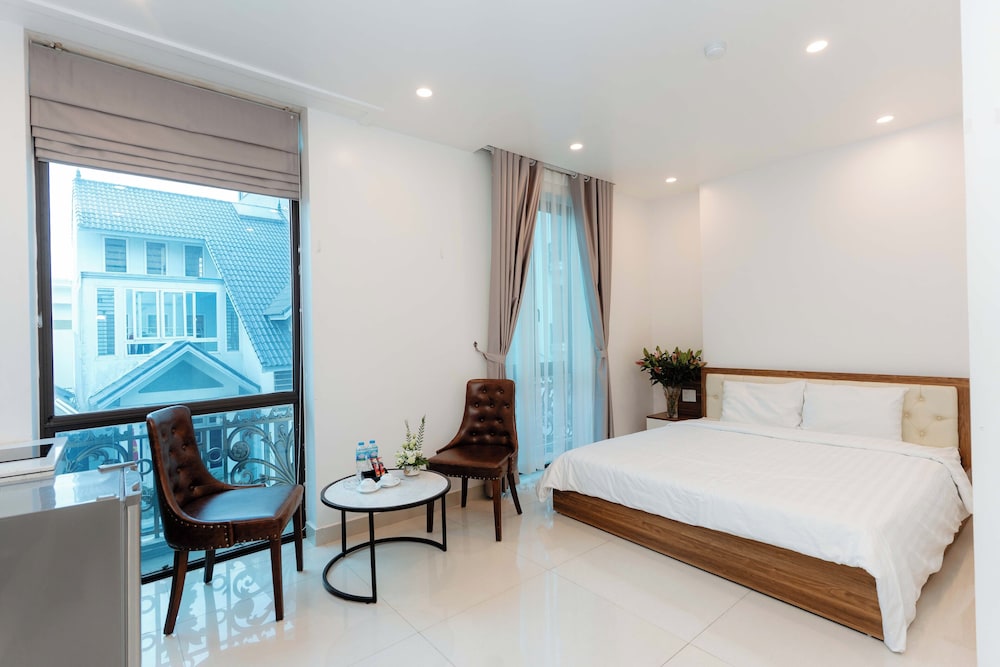 Superior Room, City View