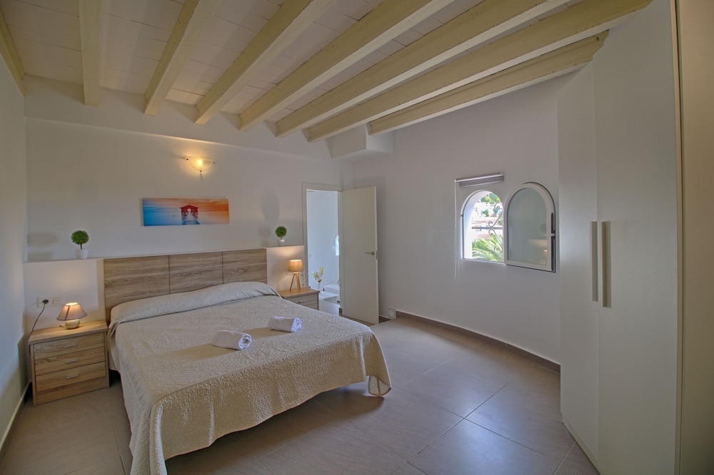Villa, 3 Habitaciones, Piscina Privada, Vista al Mar