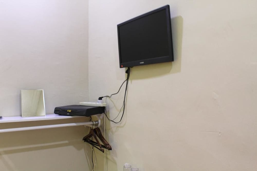 Basic Double Room photo 3