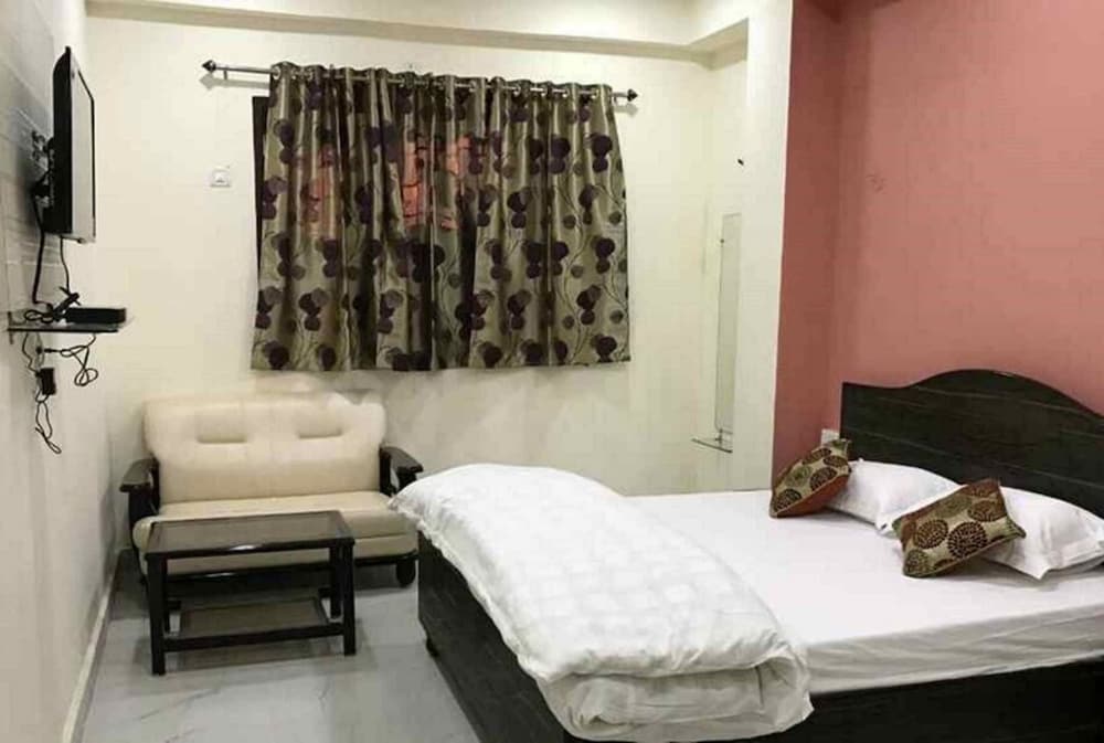 Deluxe Double Room photo 3