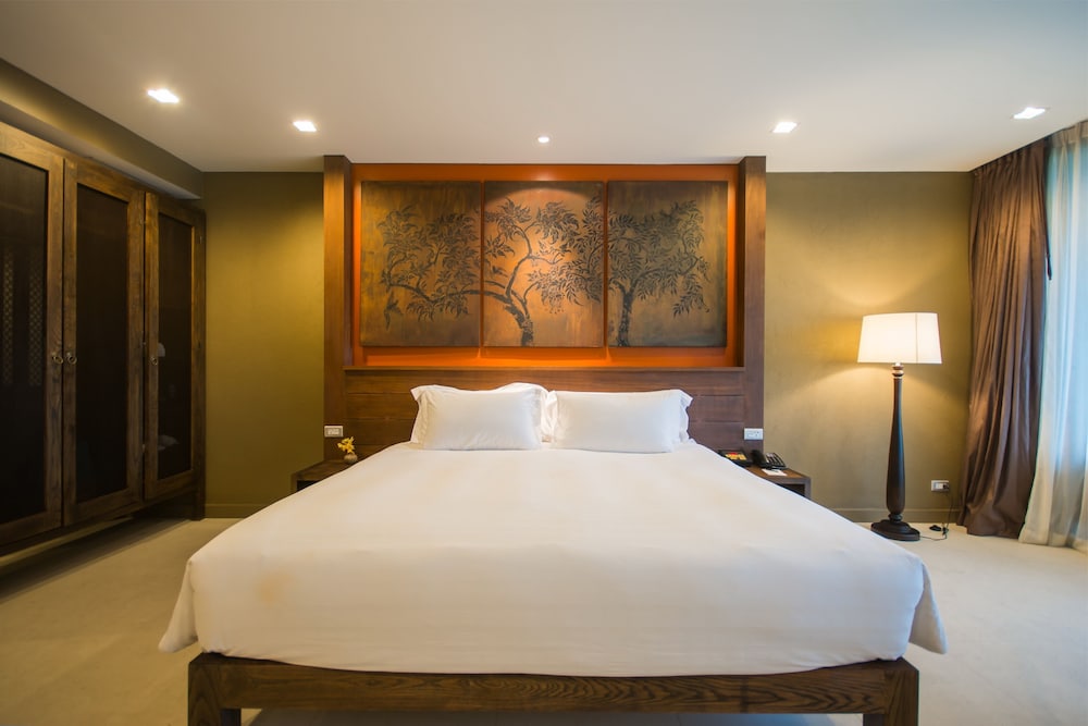 Grand Deluxe Room - Photo 9