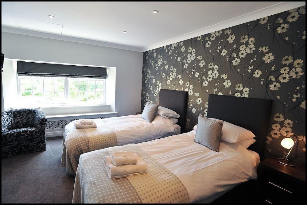 Superior Double or Twin Room photo 2