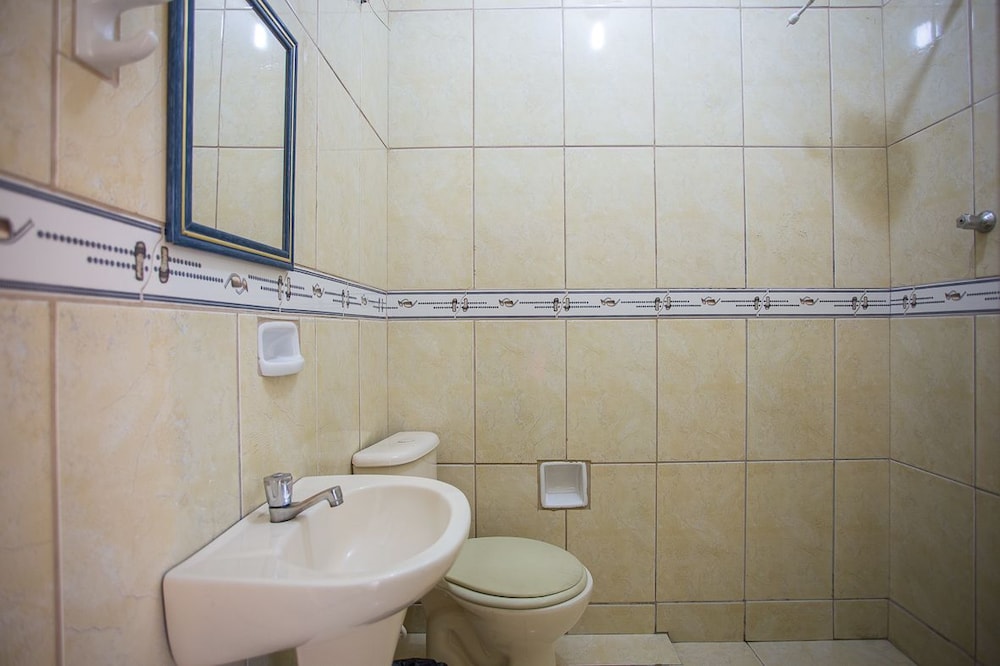 Standard Room, Shared Bathroom photo 2
