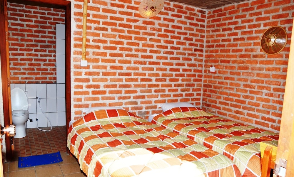 Standard Room photo 2