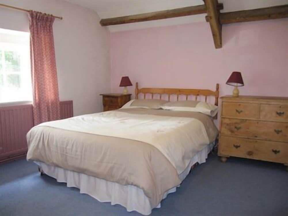 Classic Cottage, Ensuite, Mountain View (Brewhouse)