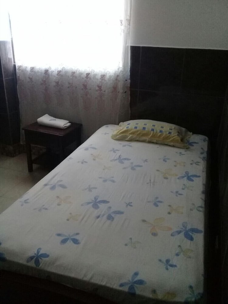 Standard Room, 1 Bedroom, Ensuite, Tower photo 3
