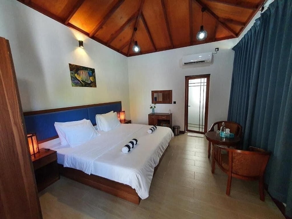 Comfort Double Room, 1 King Bed photo 2
