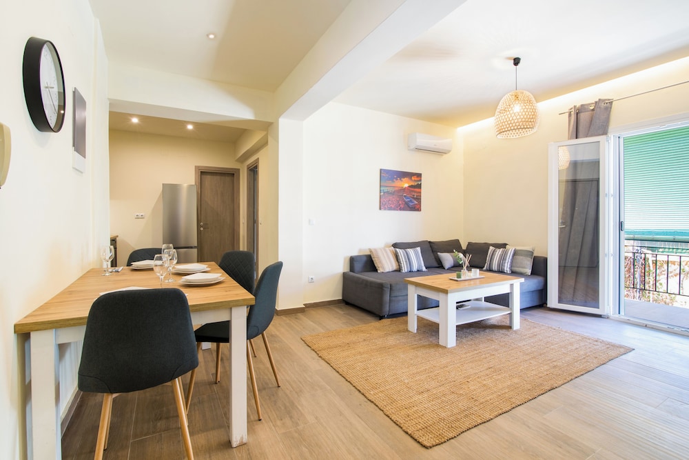 City Apartment photo 1