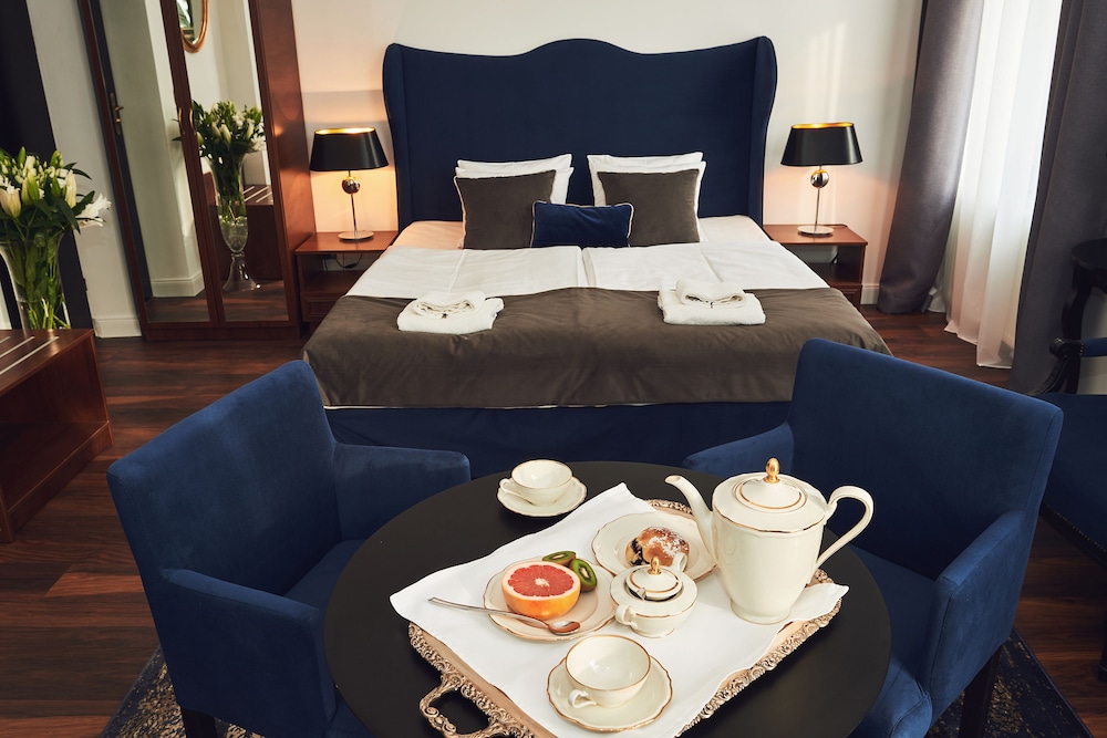 Deluxe Double Room, 1 Queen Bed photo 1