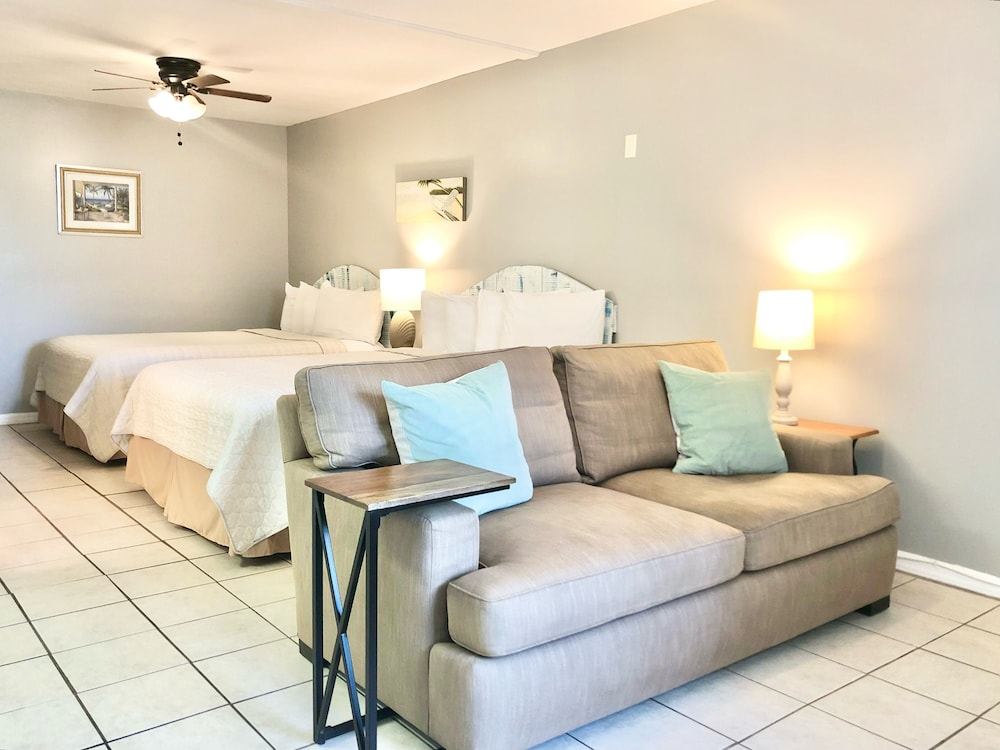 Deluxe Double Room, Accessible photo 2