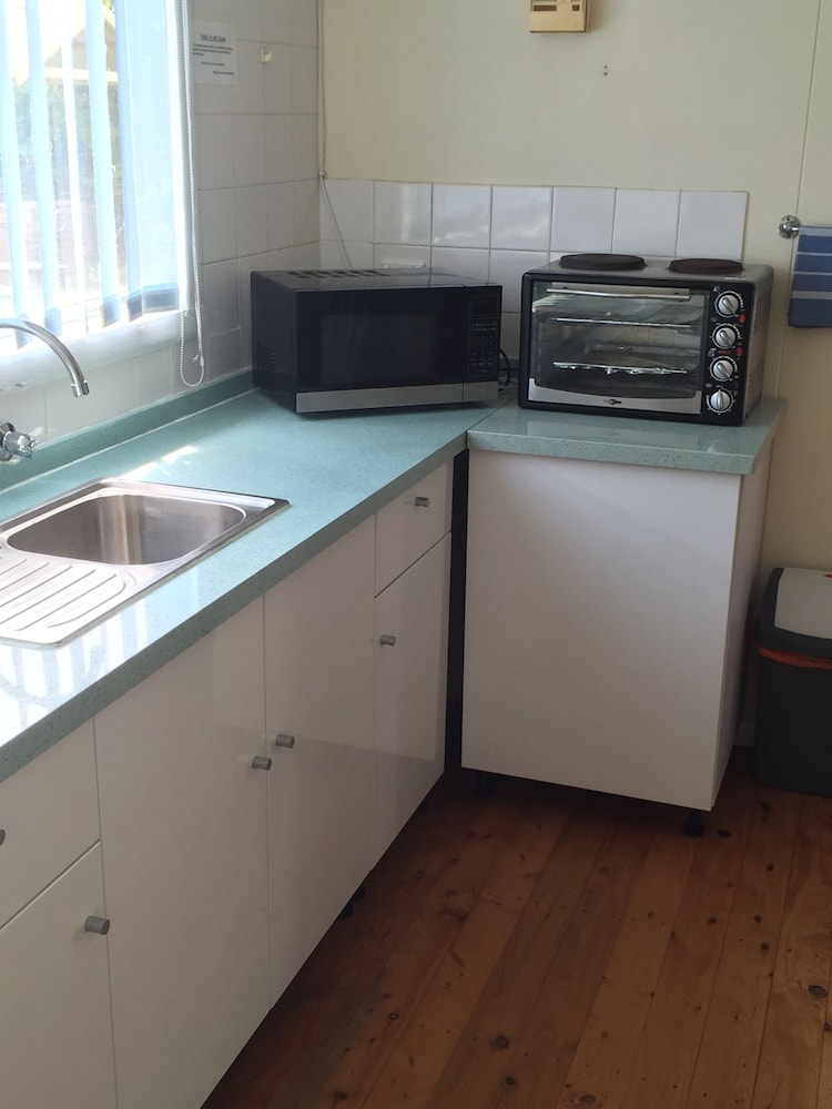 Standard Suite, 2 Bedrooms, Non Smoking, Kitchenette (Cabin) photo 2