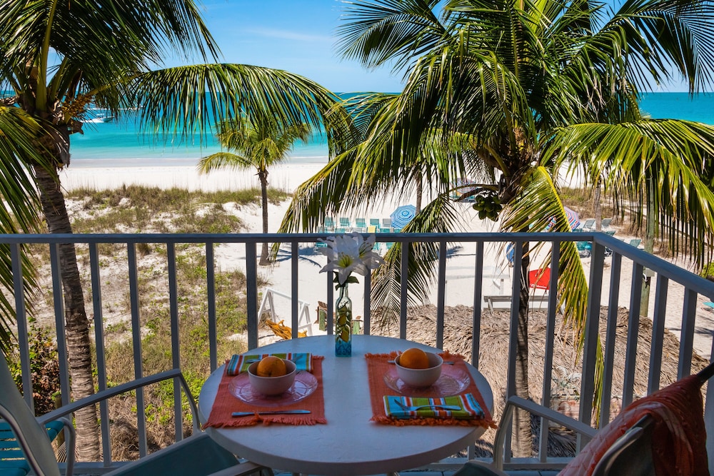 Palm Penthouse