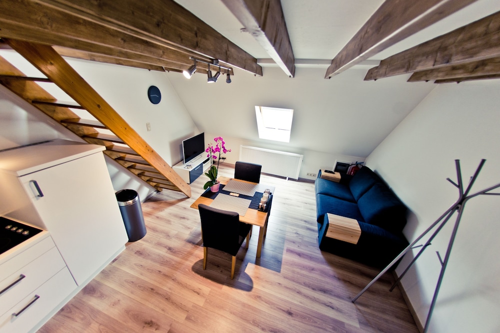 Standard Duplex, 1 Bedroom, Kitchen, City View