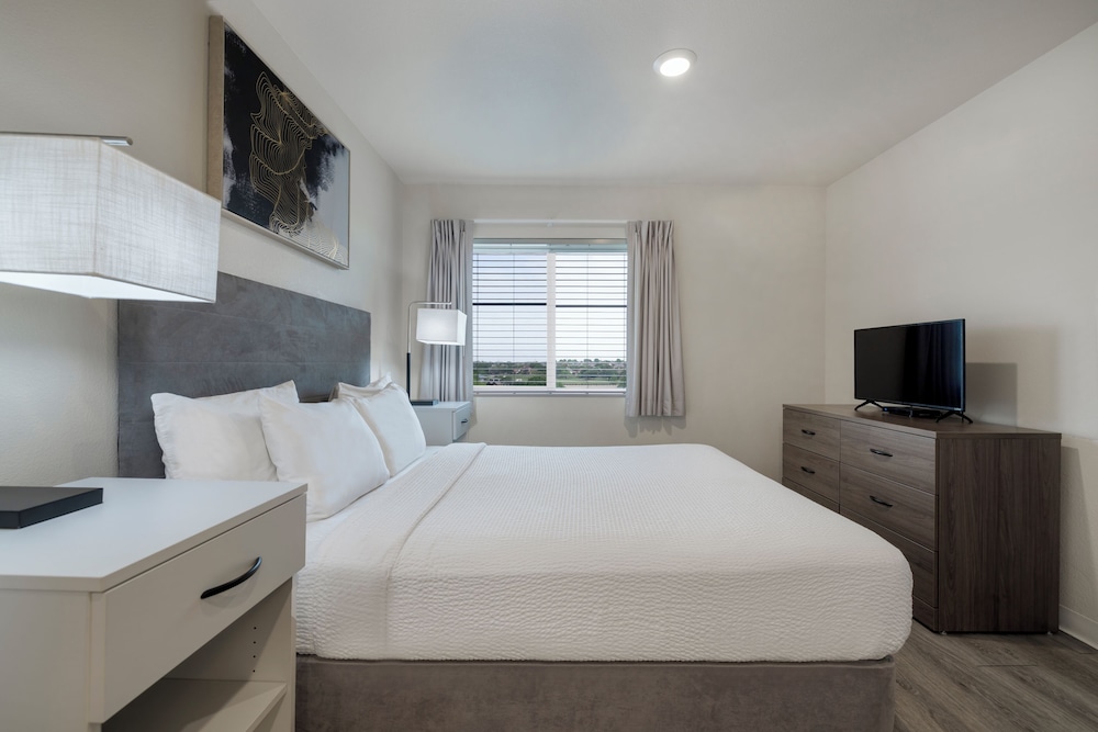 Suite, 1 Bedroom photo 2