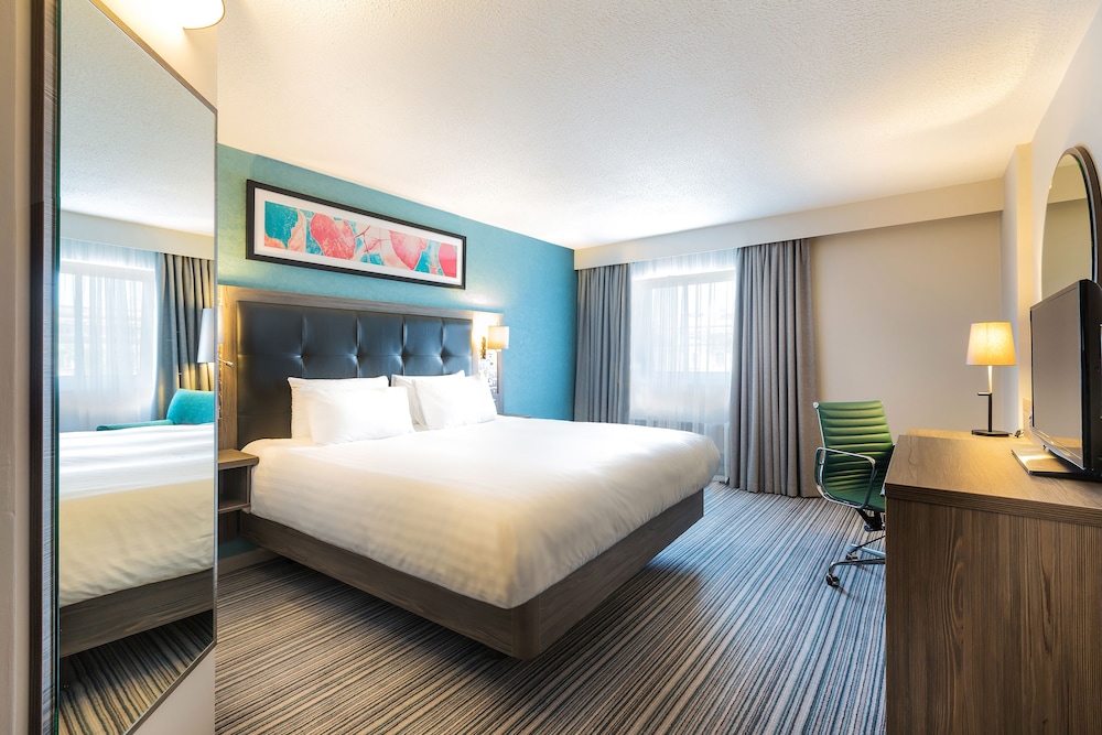 Executive Double Room, 1 King Bed thumbnail 6