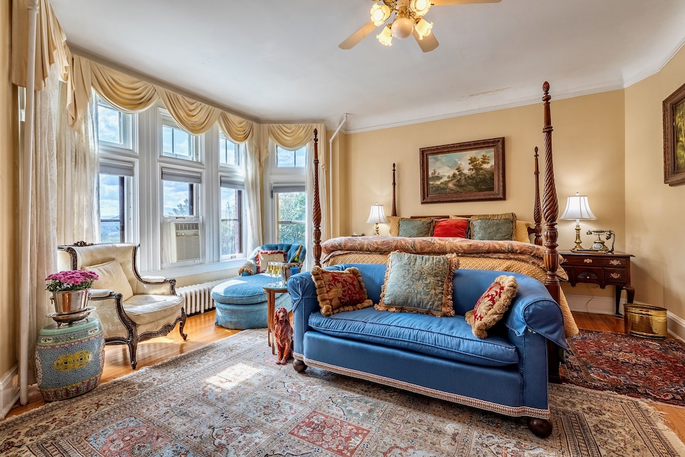 Mansion King, Grand, Panaramic Mountain view photo 1