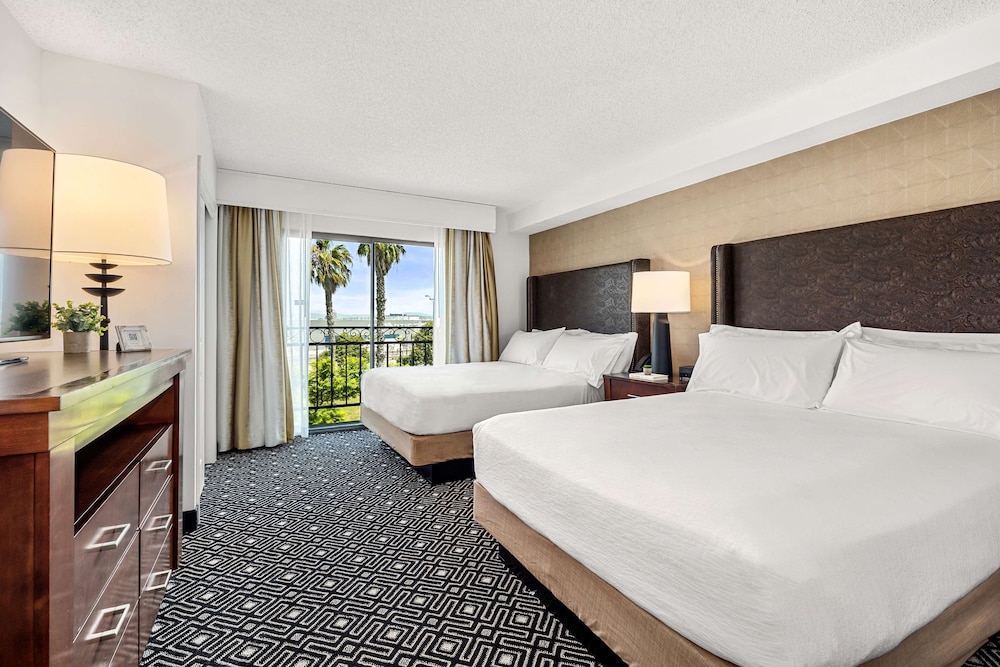 Suite, 2 Queen Beds, Balcony (2 Rooms, Aviation View) photo 2