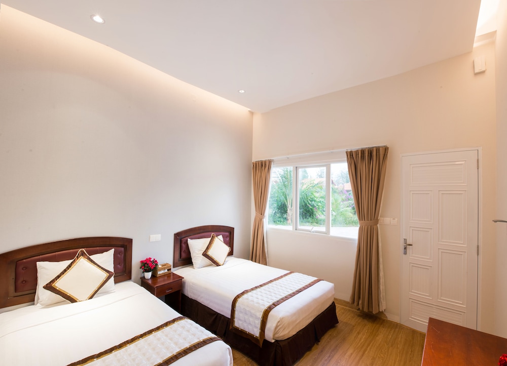 Deluxe Twin Room, Garden View