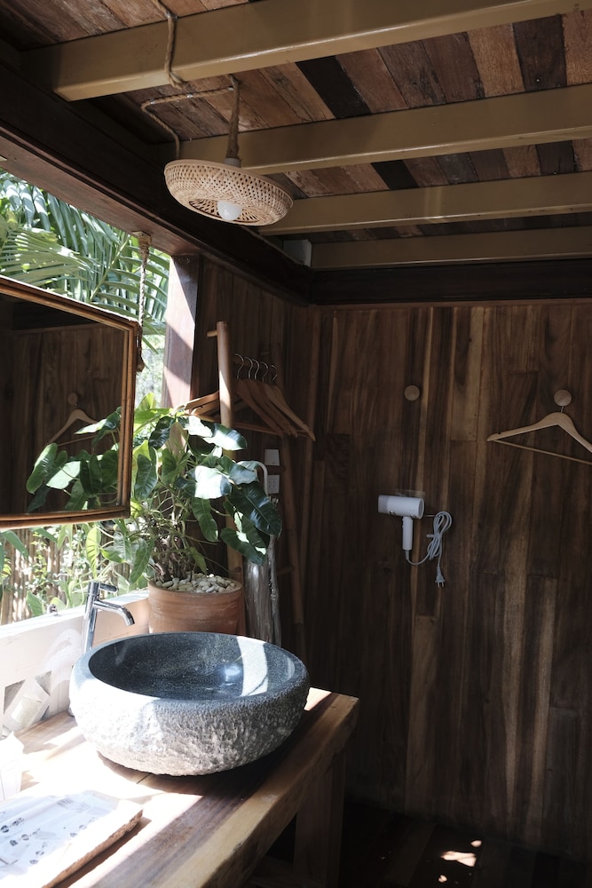 Baan Than Nam Sai 1 - Photo 4