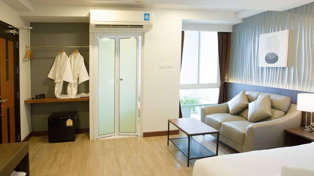 Junior Suite Room - Photo 8